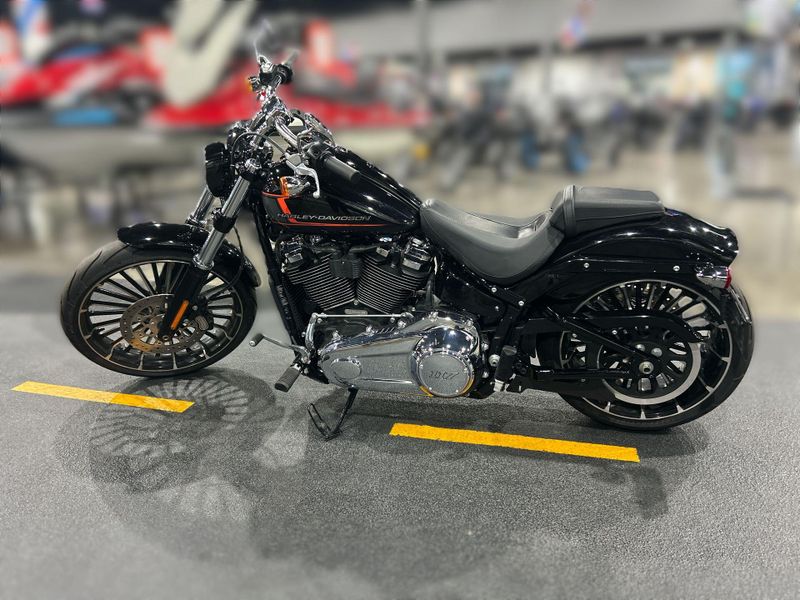 Used 2024 Harley-Davidson Breakout Image 18