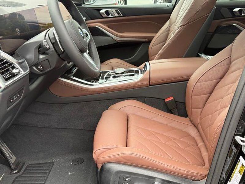 New 2026 BMW X5 xDrive40iImage 17