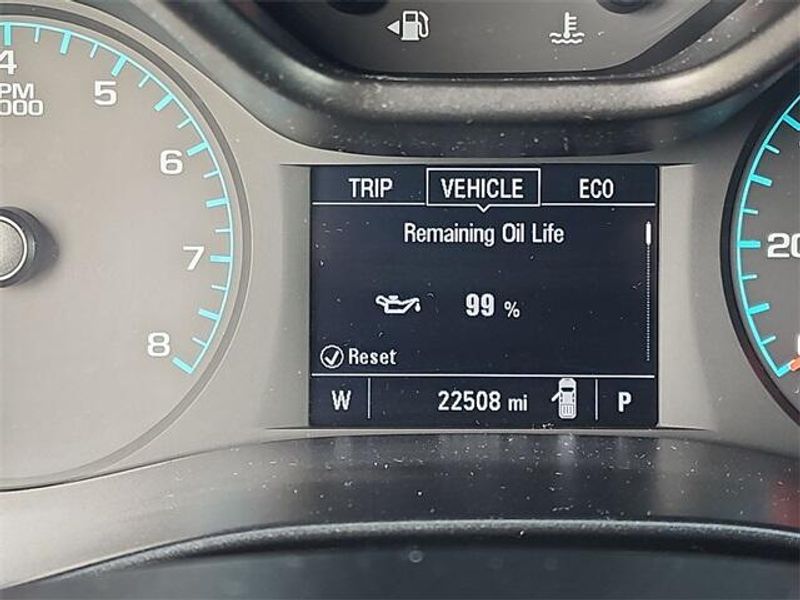 2022 Chevrolet Colorado LTImage 12