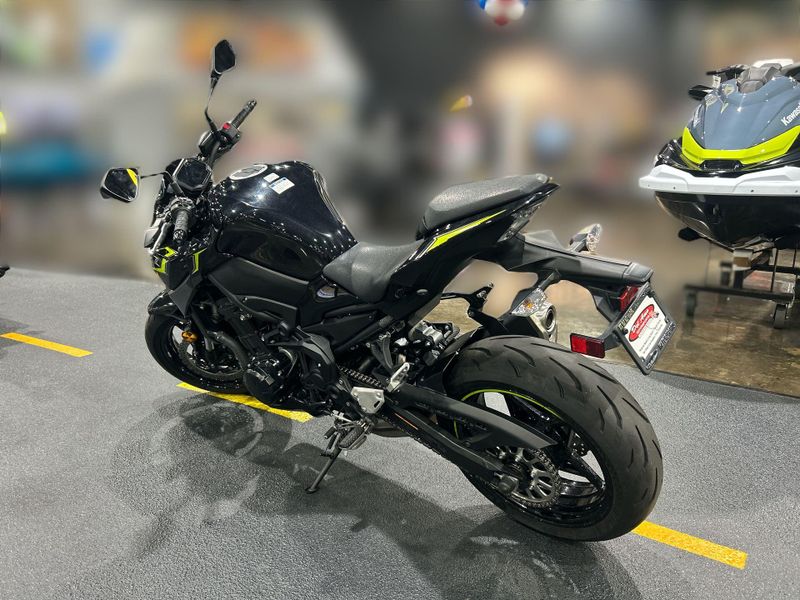 Used 2024 Kawasaki Z900 ABS Image 15