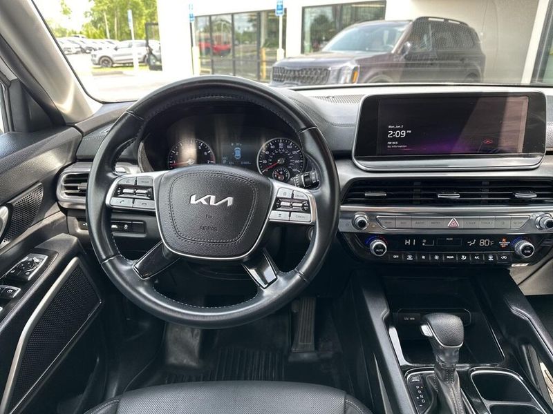 2022 Kia Telluride LXImage 22