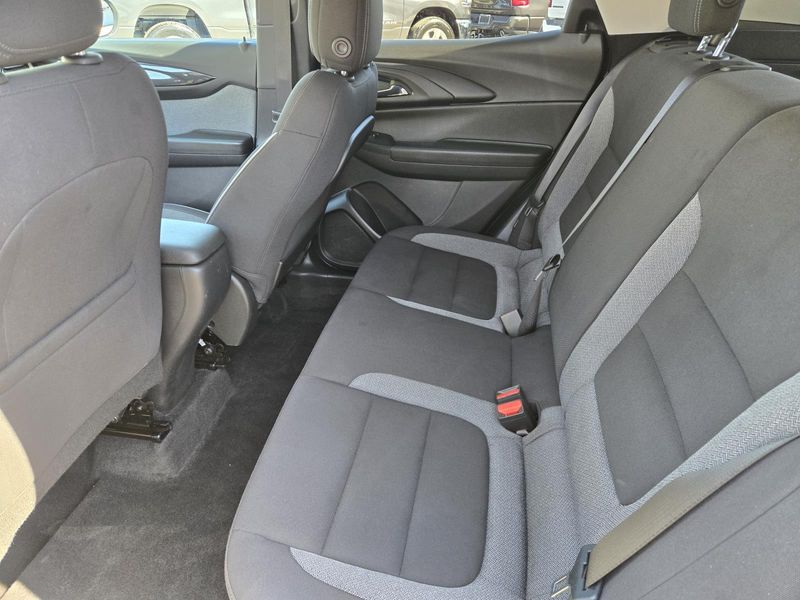 Used 2025 Chevrolet Trailblazer FWD 4dr LS