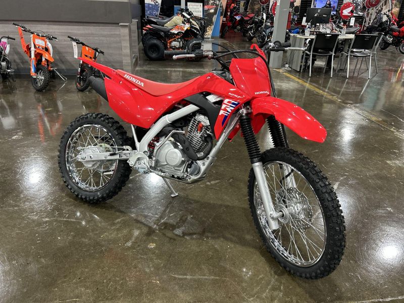 2025 Honda CRF125F BIG WHEEL  in a RED exterior color. Del Amo Motorsports of Redondo Beach (424) 390-7811 delamomotorsports.com 