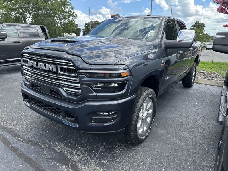 New 2025 RAM 2500 Laramie Crew Cab 4x4 6