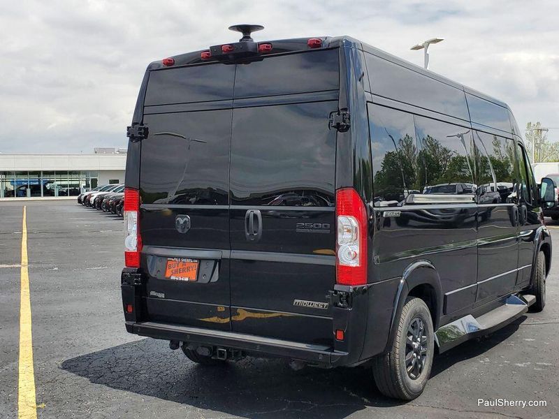 2024 RAM Promaster 2500 Slt+ Window Van High Roof 159