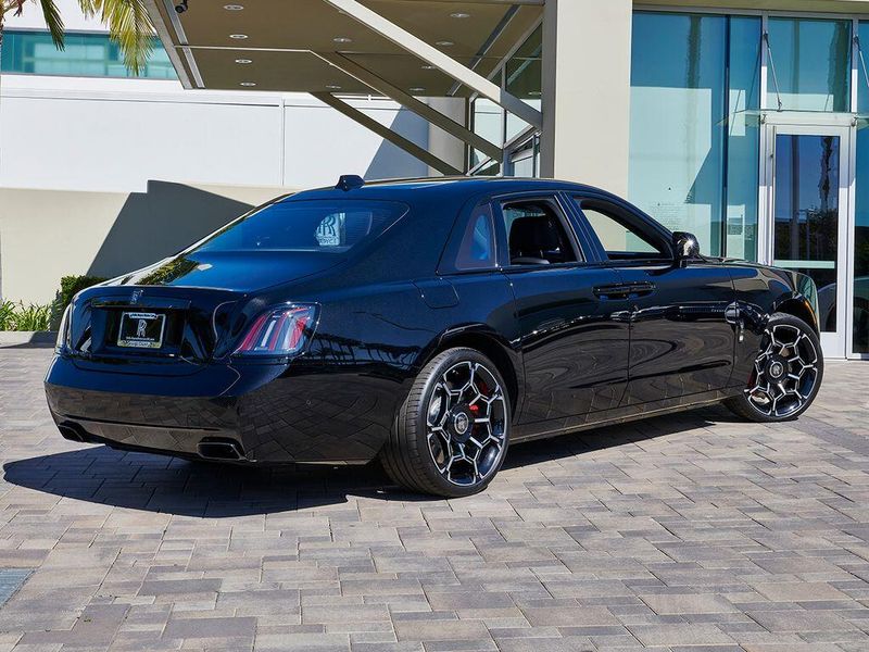 New 2025 Rolls-Royce Ghost Image 2
