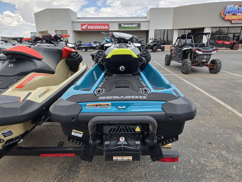 2025 SEADOO GTI SE 130 WITH SOUND SYSTEM IDF TEAL BLUE AND MANTA GREEN Image 11
