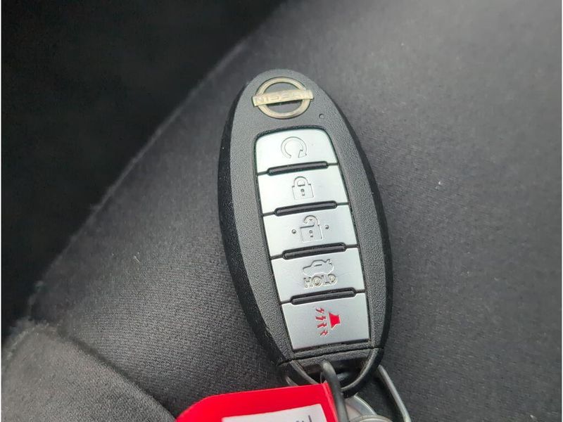 Used 2024 Nissan Altima 2.5 SVImage 18