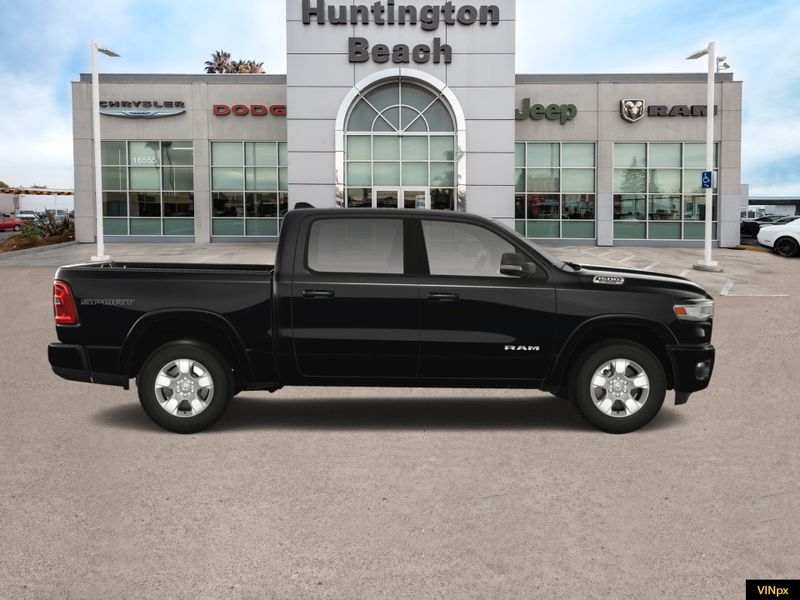 2025 RAM 1500 Big Horn Crew Cab 4x4Image 9