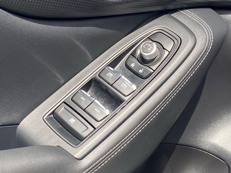 Used 2020 Subaru Forester LimitedImage 18