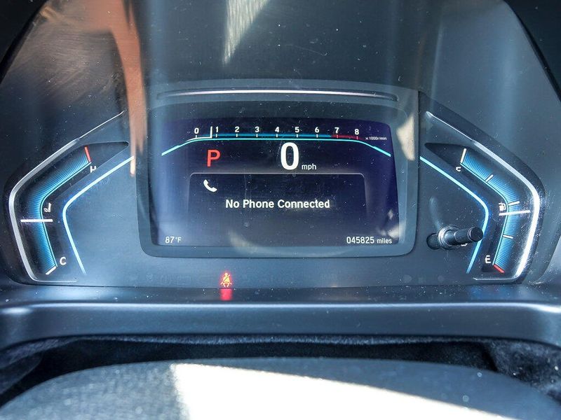 2018 Honda Odyssey Touring photo 15