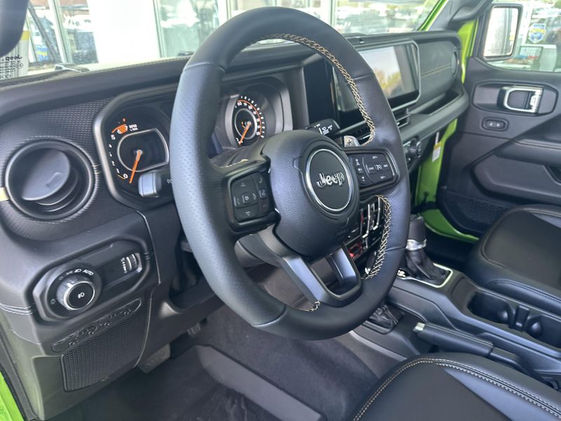 New 2025 Jeep Wrangler 4-door Rubicon 392Image 22