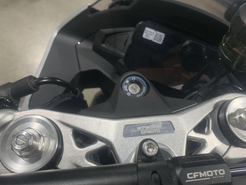 New 2025 CFMOTO 675SS Image 13