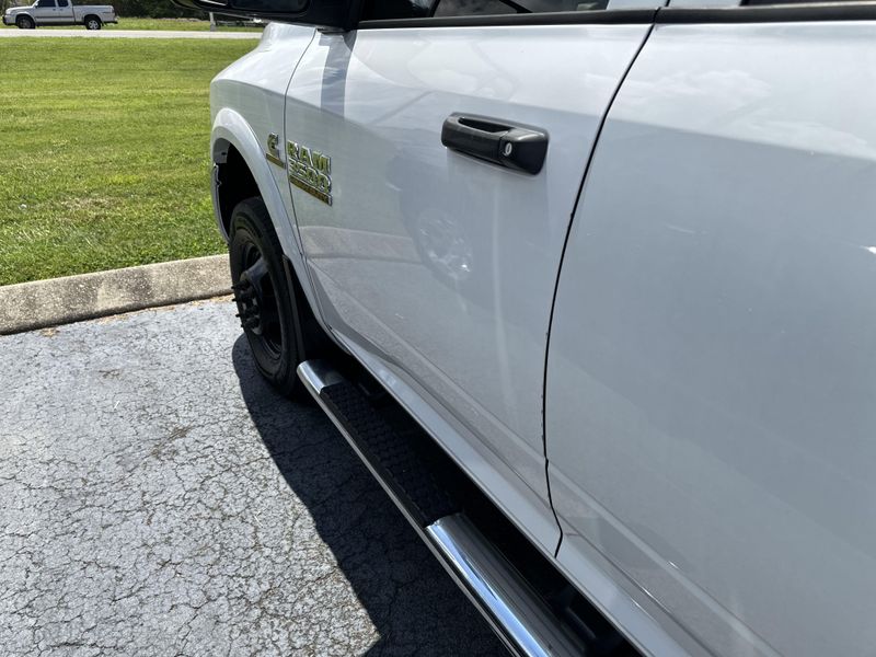 Used 2018 RAM 3500 Chassis TradesmanImage 14