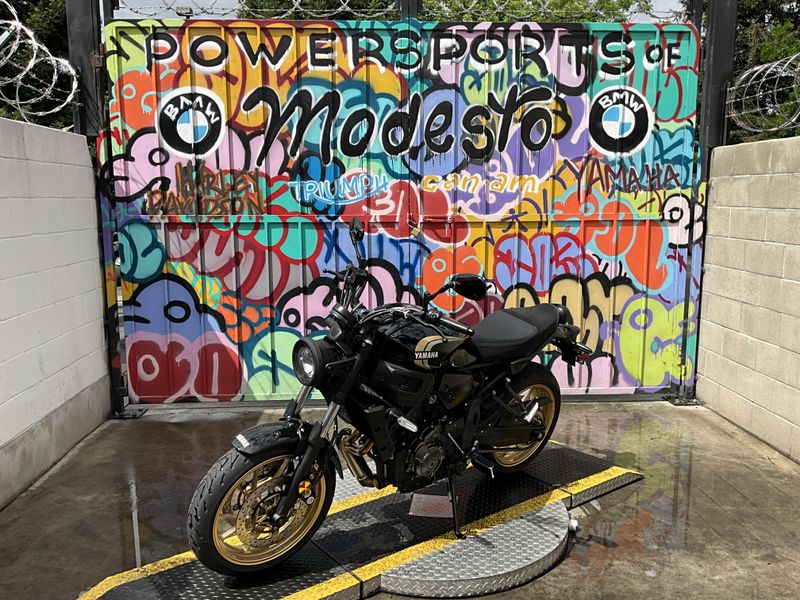 New 2026 Yamaha XSR700 Image 5