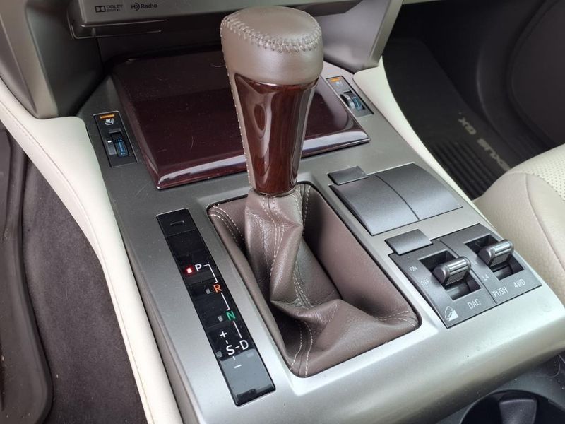 2019 Lexus GX 460 460Image 25