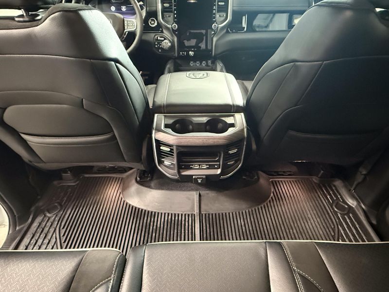 Used 2025 RAM 1500 LaramieImage 17