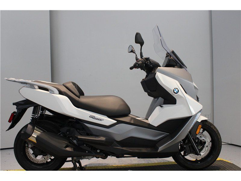 2023 BMW C 400 GTImage 1