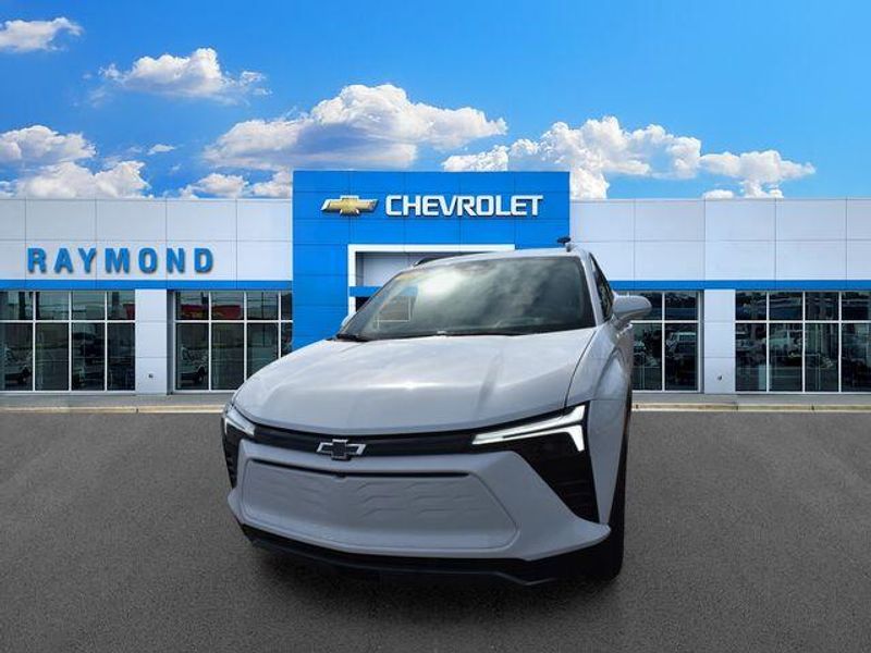 New 2026 Chevrolet Blazer EV LTImage 8