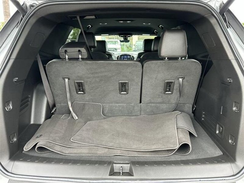 Used 2023 Chevrolet Traverse RSImage 16
