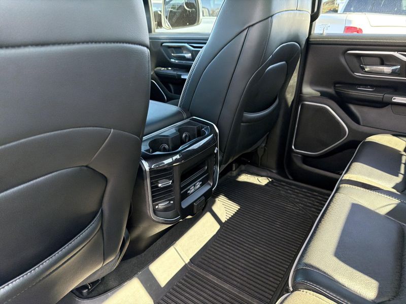 Used 2022 RAM 1500 LaramieImage 14