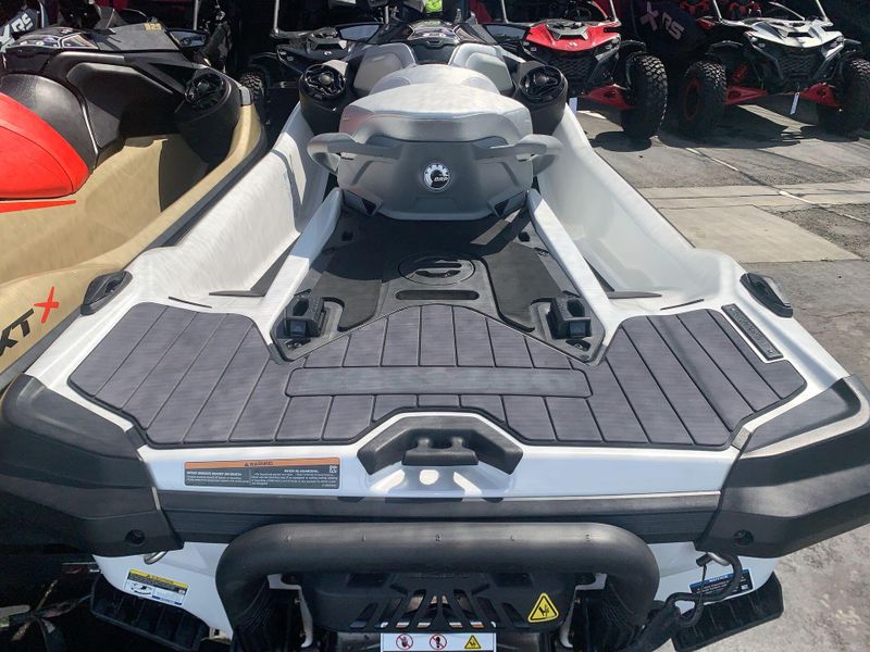 New 2025 Sea-Doo GTX LIMITED 325 (SOUND SYSTEM) Image 12