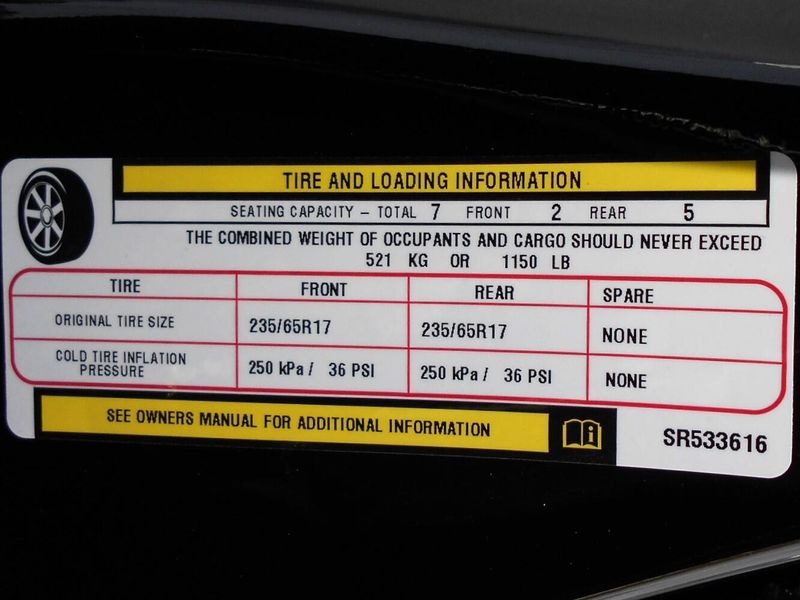 2025 Chrysler Voyager LxImage 36
