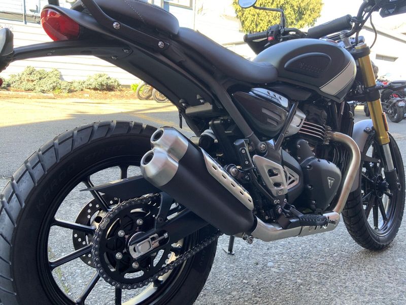 Used 2025 Triumph SCRAMBLER 400 X 