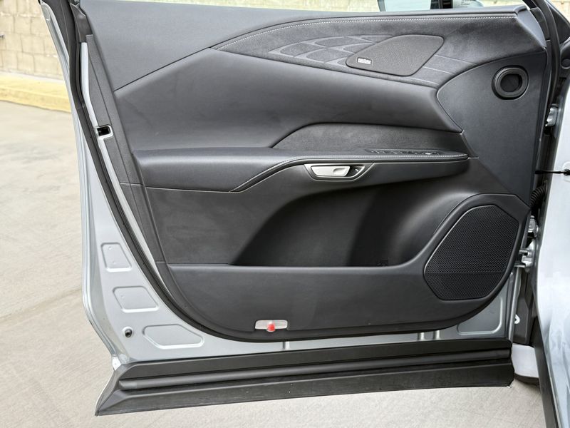 2023 Lexus RX 500h F SPORT PerformanceImage 18