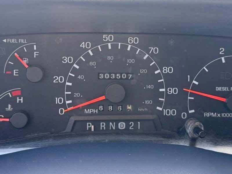 Used 1999 Ford F-350 XLTImage 16