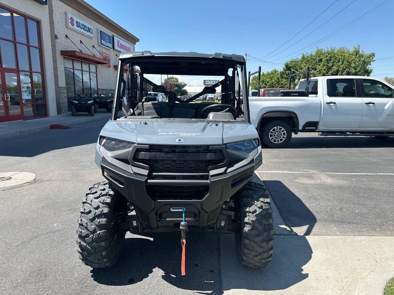 NEW 2025 Polaris RANGER CREW XP 1000 