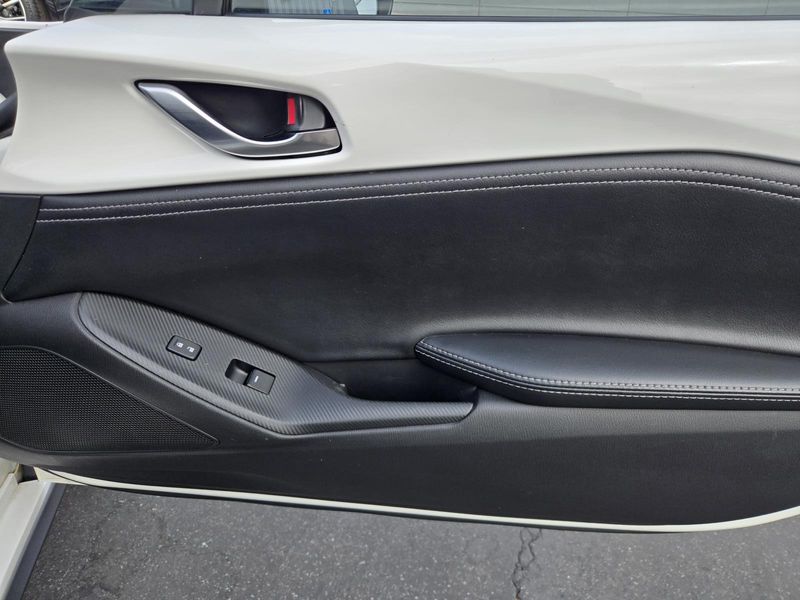 Used 2020 Mazda MX-5 Miata RF Club Auto