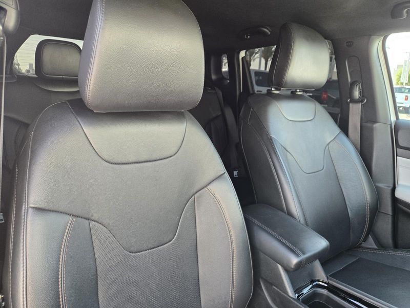 Used 2023 Jeep Compass Limited 4x4