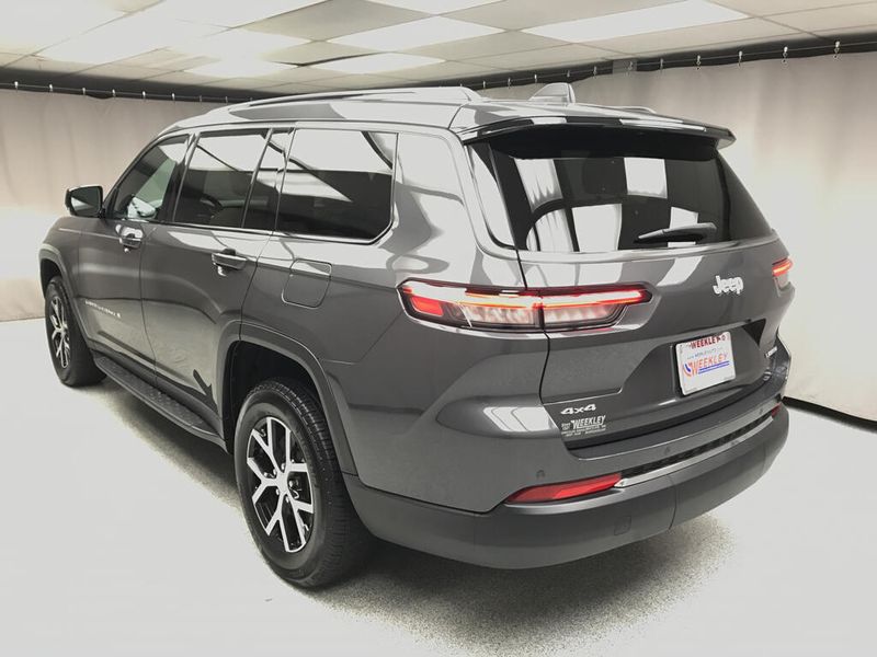 Used 2024 Jeep Grand Cherokee L LimitedImage 20