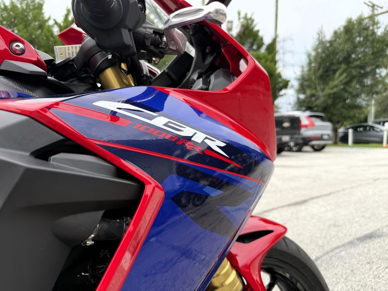 2024 Honda CBR 1000RR ABS 