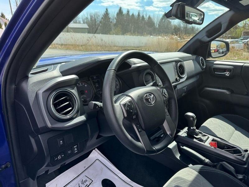 2023 Toyota Tacoma TRD Off-RoadImage 19