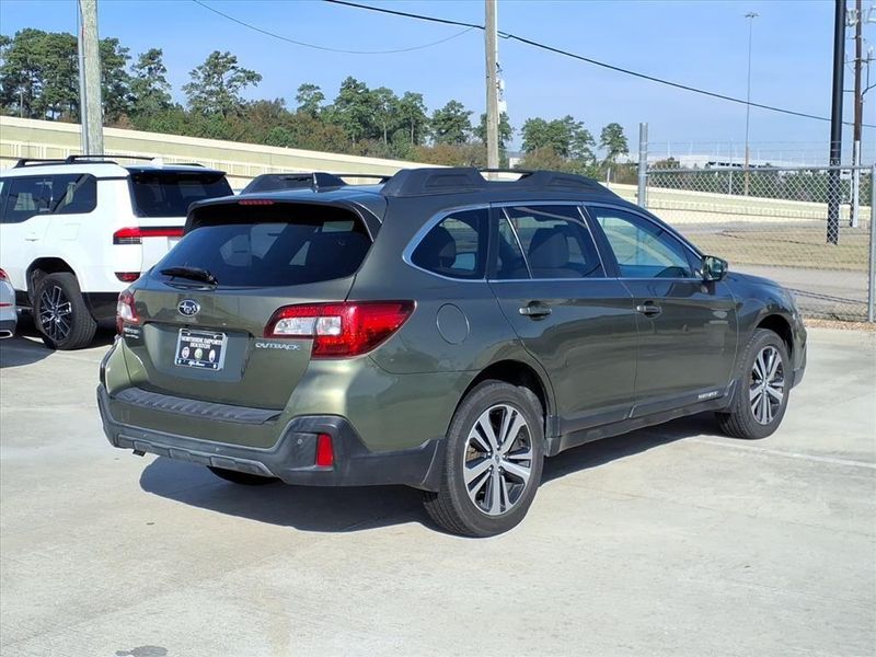 Used 2018 Subaru Outback 2.5iImage 7