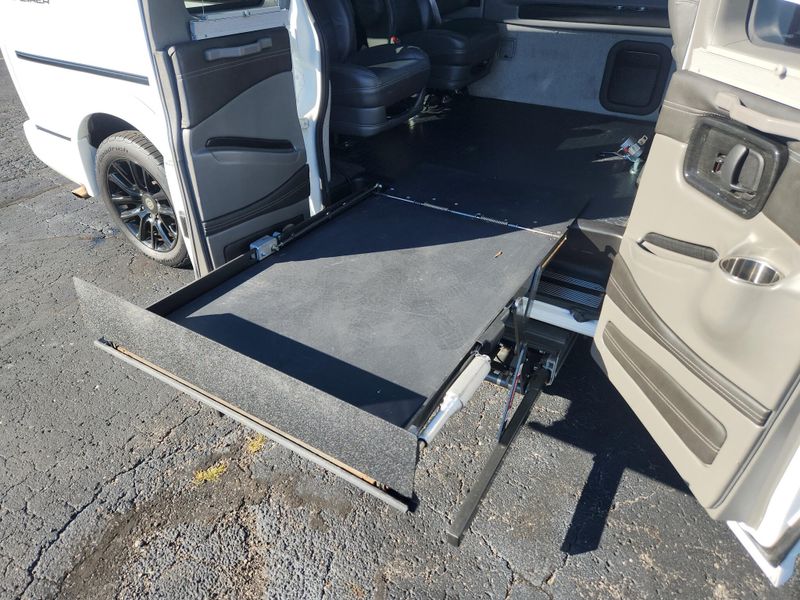 Used 2020 Chevrolet Express Cargo 