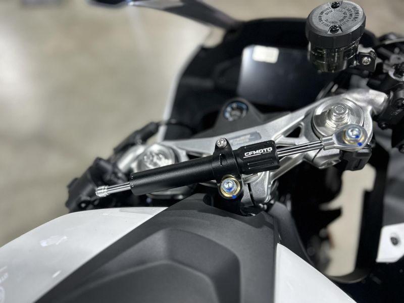 2025 CFMOTO 675SS Image 23