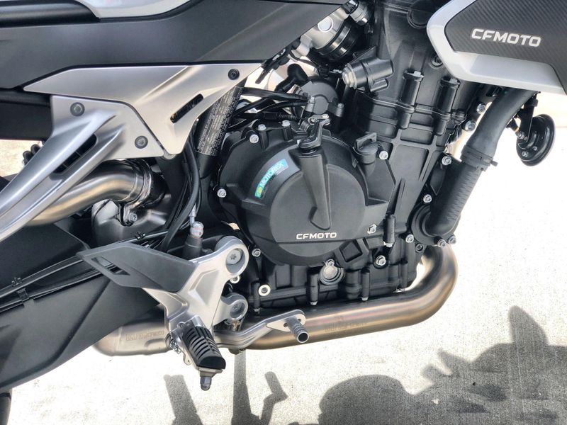 New 2026 CFMOTO 800NK Image 20