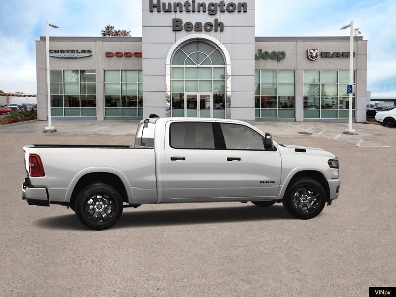 2025 RAM 1500 Big Horn Crew Cab 4x4Image 15