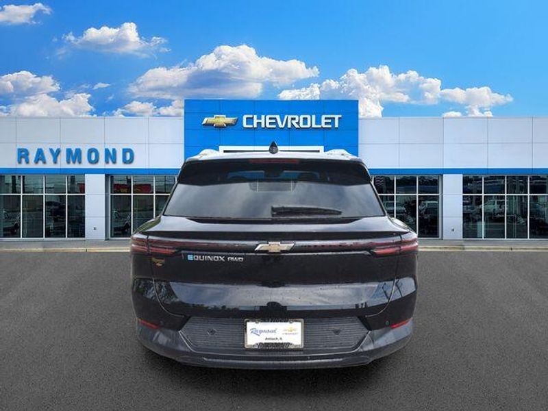 New 2026 Chevrolet Equinox EV LTImage 5