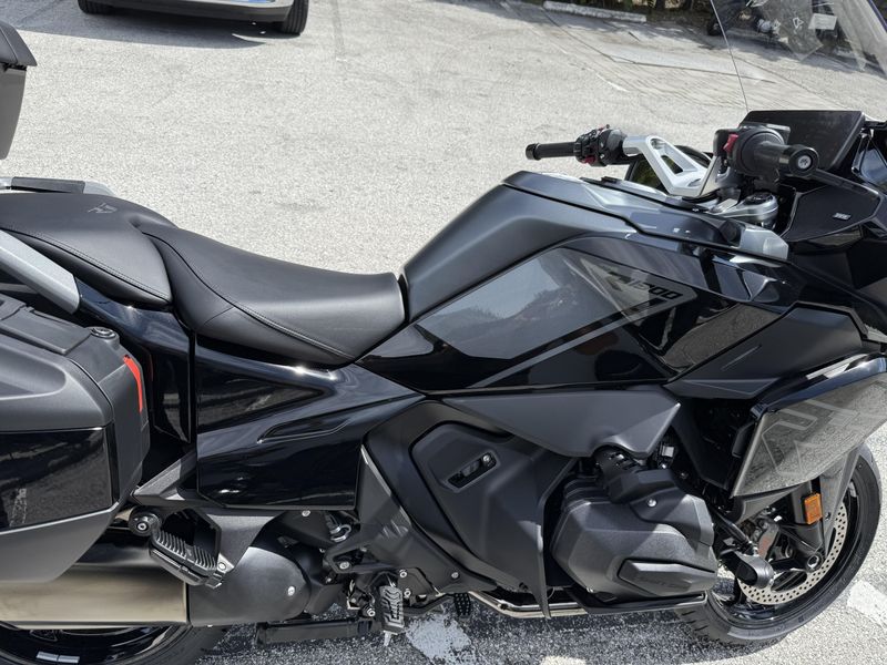 New 2026 BMW R 1300 RT 