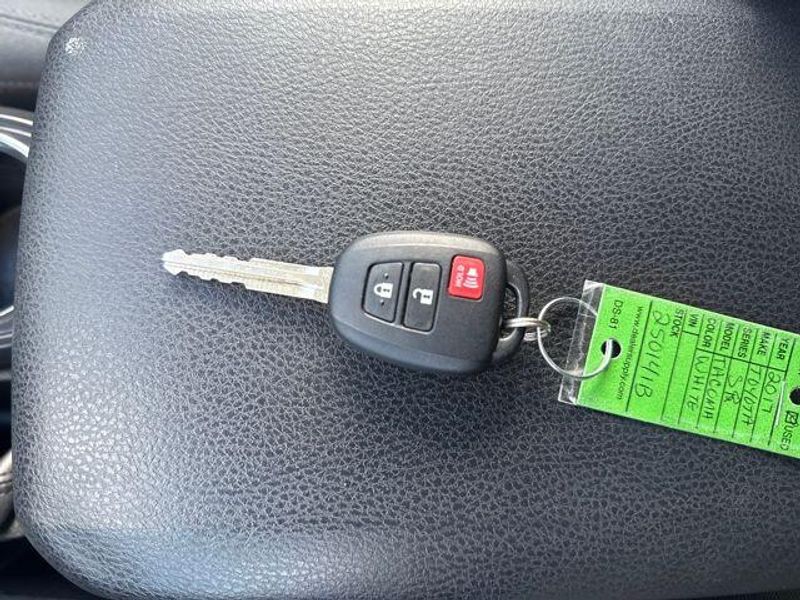 2017 Toyota Tacoma SR