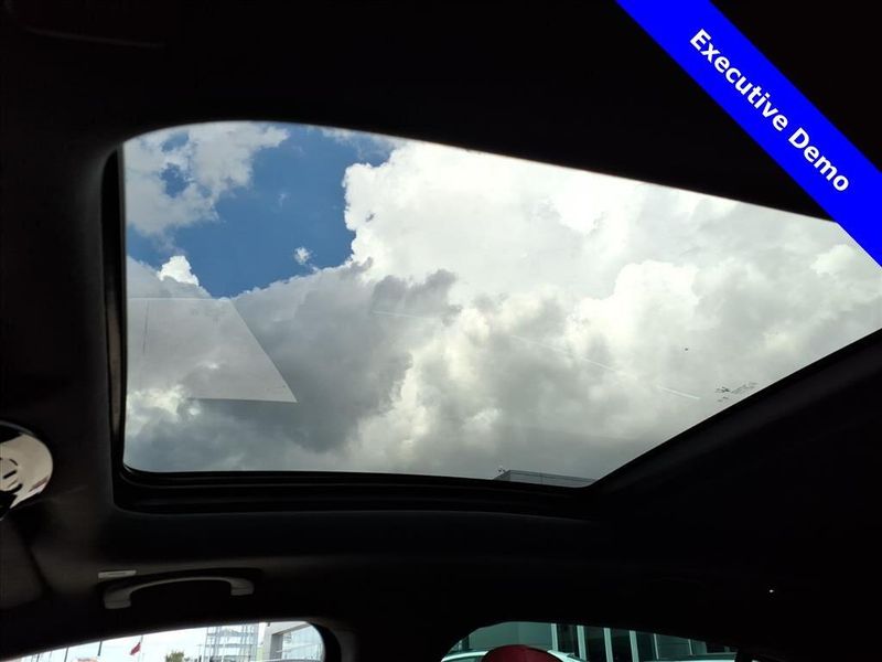 New 2025 Maserati Grecale Image 16