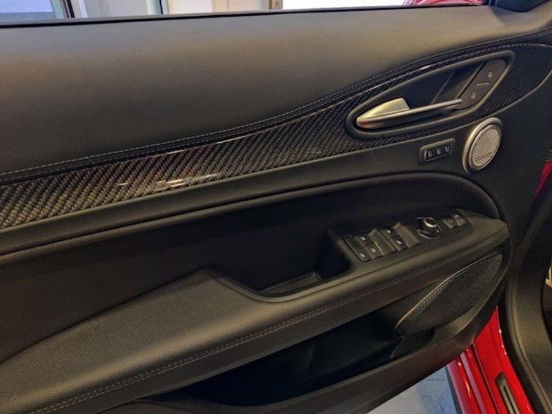 2023 Alfa Romeo Stelvio Quadrifoglio AwdImage 16