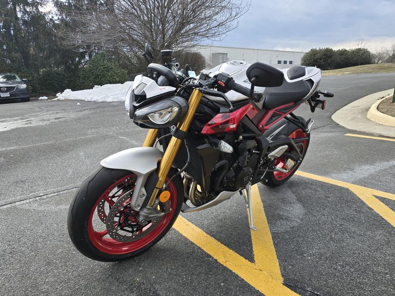 New 2026 Triumph Street Triple 765 RX Image 4