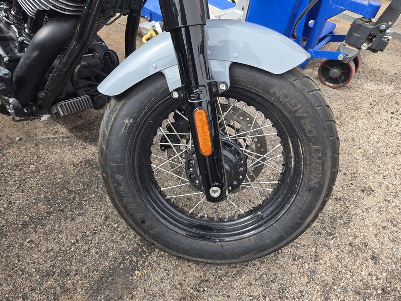 USED 2024 INDIAN MOTORCYCLE CHIEF BOBBER DARK HORSE Image 8