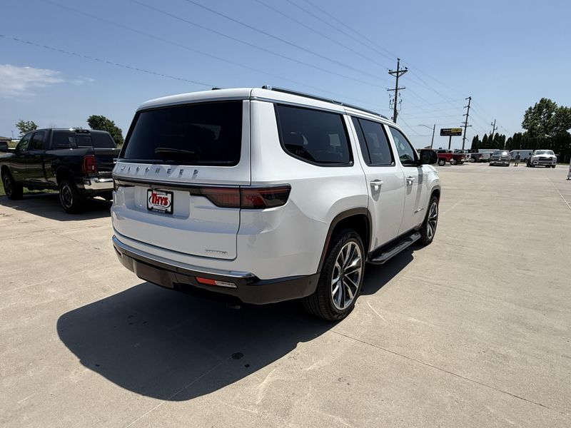 2024 Jeep Wagoneer Series IIImage 37