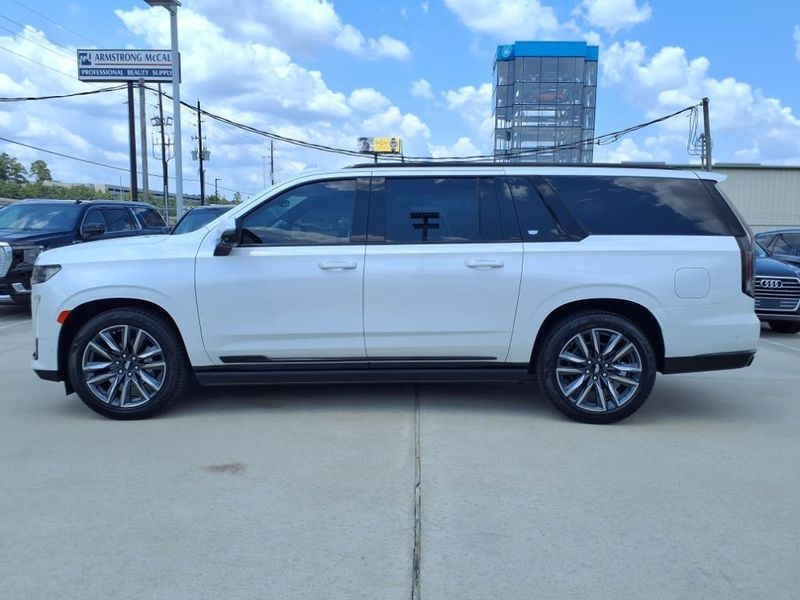 Used 2021 Cadillac Escalade ESV Sport PlatinumImage 15